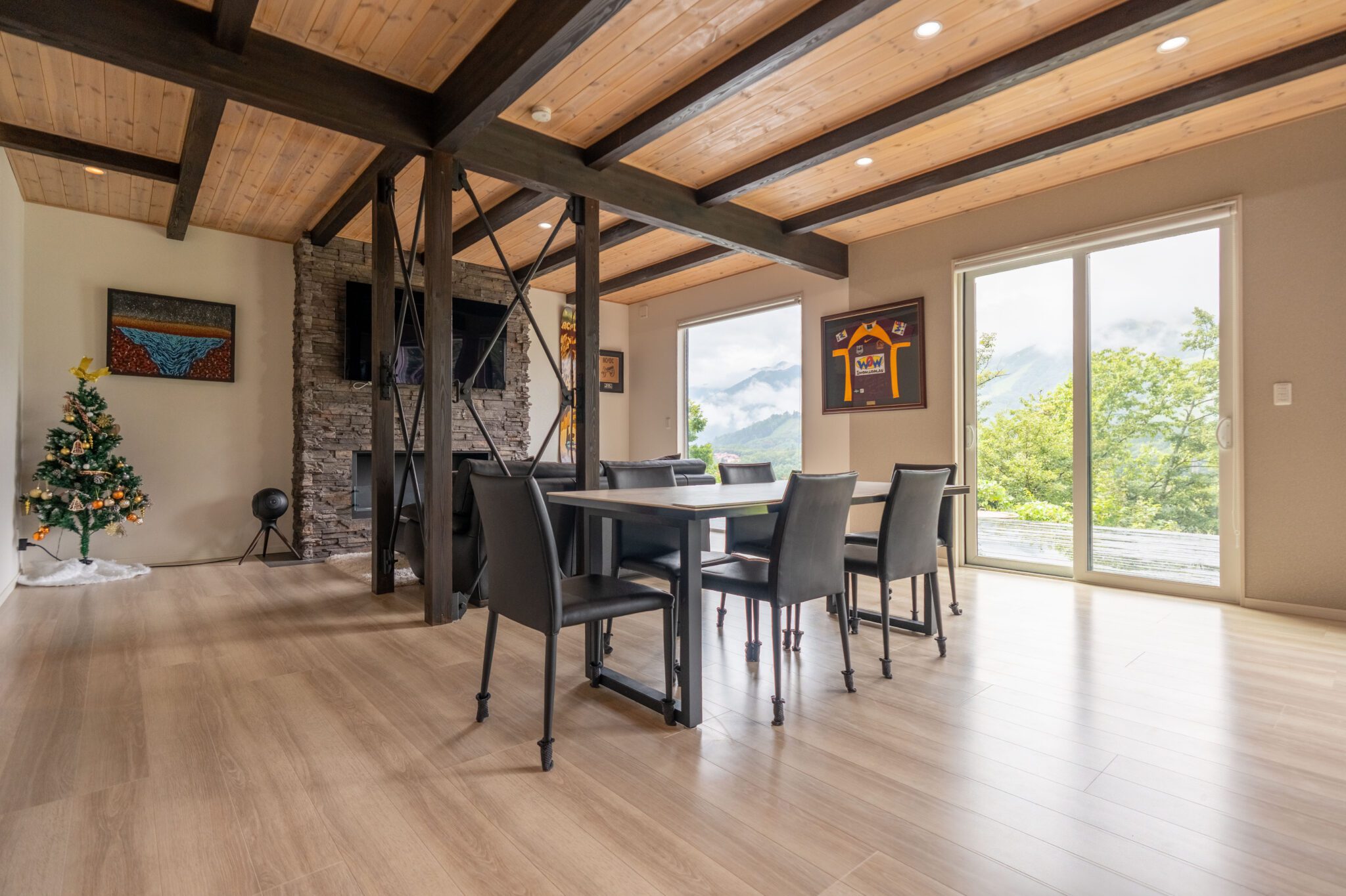 Hakuba Chalet Accommodation KIBEJE Hakuba - dining space